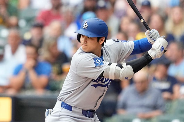 【ドジャース】大谷翔平が2試合ぶりの32号逆転2ラン！　ジャイアンツのエース右腕から確信場外アーチ